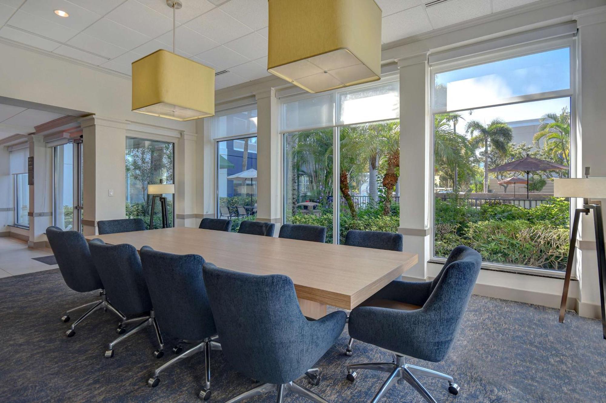 Hilton Garden Inn Fort Myers Exteriér fotografie